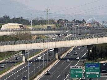 Anas, limitazioni notturne sul Gra dal 3 all'8 marzo Anas, limitazioni notturne sul Gra dal 3 all'8 marzo
