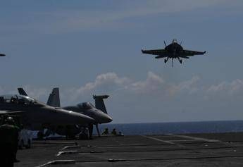 Siria, Mosca chiede alla Turchia stop voli militari su Idlib Siria, Mosca chiede alla Turchia stop voli militari su Idlib