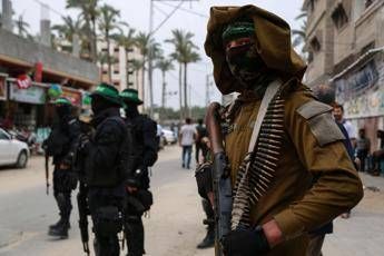 I tre cc italiani lasciano Gaza I tre cc italiani lasciano Gaza
