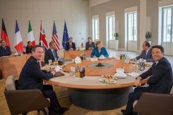 Ad Hannover vertice tra Obama e leader Ue. Renzi: Bene su Libia e lotta al terrore Ad Hannover vertice tra Obama e leader Ue. Renzi: Bene su Libia e lotta al terrore