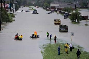 Harvey in Texas e Louisiana, oltre 30 morti Harvey in Texas e Louisiana, oltre 30 morti