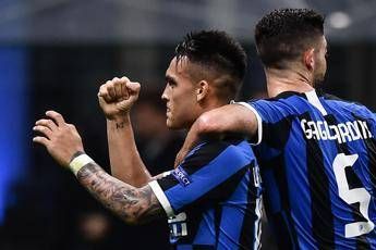 Champions, Inter piega Dortmund 2-0 Champions, Inter piega Dortmund 2-0