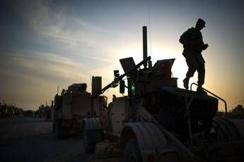 Iraq, razzi contro base che ospita truppe Usa Iraq, razzi contro base che ospita truppe Usa