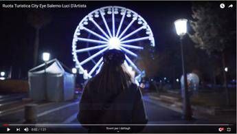 Il video virale della magia di “Luci d’Artista” a Salerno Il video virale della magia di “Luci d’Artista” a Salerno
