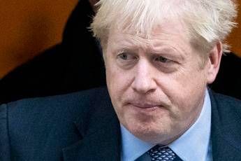 Coronavirus, Johnson: Ho ancora la febbre Coronavirus, Johnson: Ho ancora la febbre