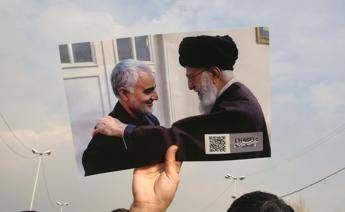 Soleimani, Khamenei a forze Iran: Colpire interessi Usa Soleimani, Khamenei a forze Iran: Colpire interessi Usa