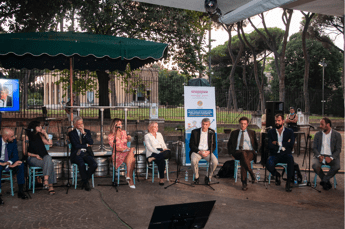 'Vie concrete per economia generativa', per Landini, Ognibene e Becchetti nel post Covid tema lavoro va rivisto 'Vie concrete per economia generativa', per Landini, Ognibene e Becchetti nel post Covid tema lavoro va rivisto
