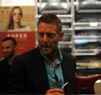 Lapo Elkann agli studenti: Non seguite il mio esempio Lapo Elkann agli studenti: Non seguite il mio esempio