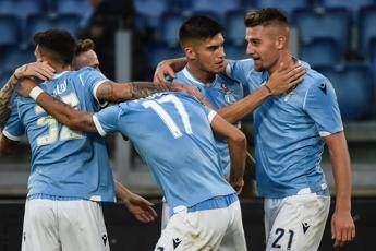 Poker Lazio all'Olimpico: 4-2 al Lecce Poker Lazio all'Olimpico: 4-2 al Lecce
