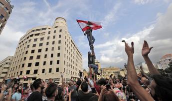 Libano, terzo giorno di proteste