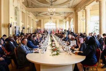 Libia, manca intesa al vertice: nessun documento finale Libia, manca intesa al vertice: nessun documento finale