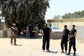 Attacco Tripoli, obiettivo era ambasciata italiana Attacco Tripoli, obiettivo era ambasciata italiana