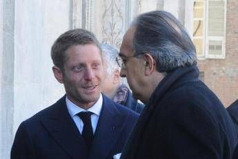 L'addio di Lapo a Marchionne L'addio di Lapo a Marchionne