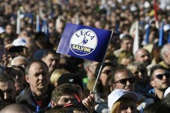 Il sondaggio: Lega ancora avanti Il sondaggio: Lega ancora avanti