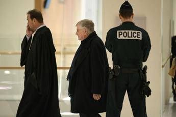 Suicidi dipendenti, condannato ex ad France Telecom Suicidi dipendenti, condannato ex ad France Telecom