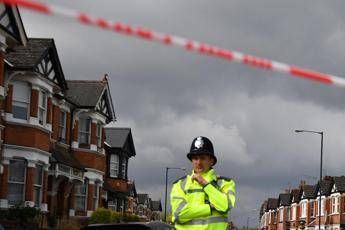 Accoltellati 'a caso' a Londra, 4 feriti