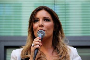 Coronavirus, Selvaggia Lucarelli contro le capre Coronavirus, Selvaggia Lucarelli contro le capre