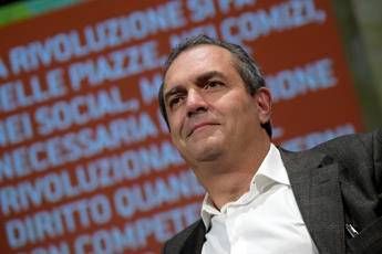 Fase 2, De Magistris: Governo dia risposte a comuni o sarà rottura Fase 2, De Magistris: Governo dia risposte a comuni o sarà rottura
