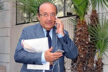 Forza Italia, maretta in Puglia Forza Italia, maretta in Puglia