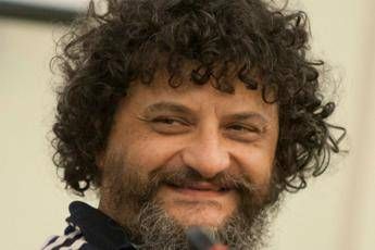 Al via a Napoli le riprese del nuovo film dei Manetti bros, nel cast anche Gerini e Morelli Al via a Napoli le riprese del nuovo film dei Manetti bros, nel cast anche Gerini e Morelli