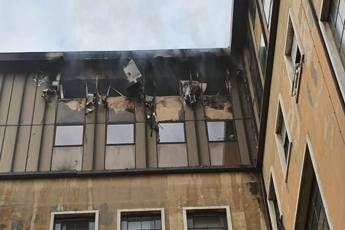 Milano, incendio al Palazzo di Giustizia Milano, incendio al Palazzo di Giustizia