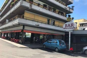 Anche 7 cocktail al giorno, era un incubo per tutti Anche 7 cocktail al giorno, era un incubo per tutti