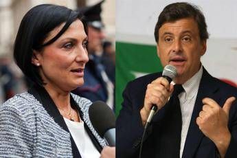 Morani vs Calenda: Perché vieni alle nostre feste?, risposta al vetriolo