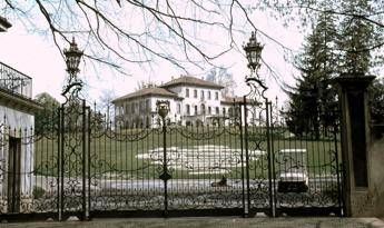 Berlusconi e il set a Macherio, ecco la storia della discesa in campo Berlusconi e il set a Macherio, ecco la storia della discesa in campo