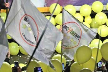 'Mai col Pd', 'facciamo uno sforzo': base M5S divisa 'Mai col Pd', 'facciamo uno sforzo': base M5S divisa