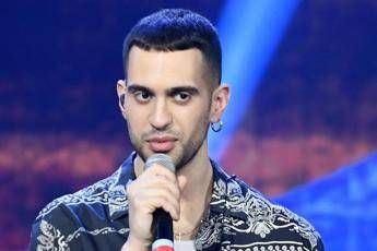 Mahmood è primo in tutte le classifiche Mahmood è primo in tutte le classifiche