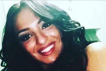 Funerali di Maria Paola, l'ultimo saluto di Ciro Funerali di Maria Paola, l'ultimo saluto di Ciro