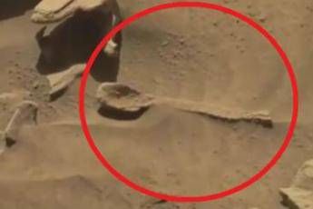 Alieni su Marte? Filmato NASA diventa virale Alieni su Marte? Filmato NASA diventa virale