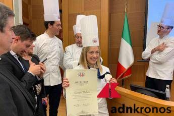 Meloni alla Federcuochi: In mondo omologato siete l'Italia inimitabile Meloni alla Federcuochi: In mondo omologato siete l'Italia inimitabile