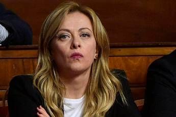 Meloni: Governo umiliato a Eurogruppo, hanno vinto i falchi