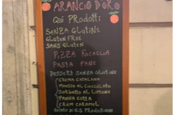 Conte e ministri a tavola, tutti a cena in ristorante in centro Conte e ministri a tavola, tutti a cena in ristorante in centro