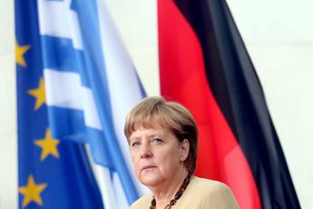 Merkel: Disaccordo su come finanziare Recovery fund