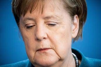 Bce, fonti: Merkel preoccupata per decisione Corte tedesca Bce, fonti: Merkel preoccupata per decisione Corte tedesca