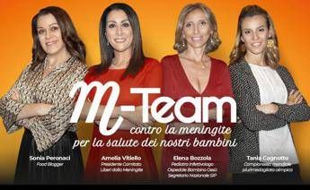 'Supermamme' di M-Team in piazza contro meningite 'Supermamme' di M-Team in piazza contro meningite