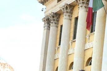 Verona, si dimette capogruppo leghista. Carroccio: Era già espulso Verona, si dimette capogruppo leghista. Carroccio: Era già espulso