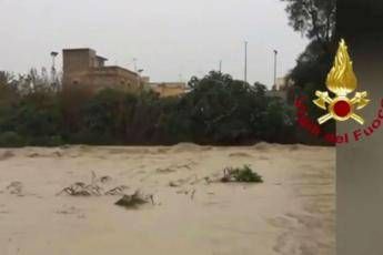 Straripa fiume a Mazara del Vallo Straripa fiume a Mazara del Vallo
