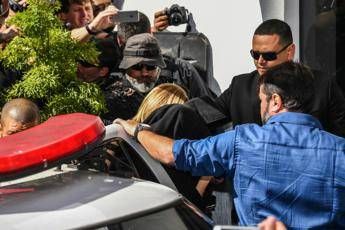 Caso Neymar, polizia denuncia modella per calunnia Caso Neymar, polizia denuncia modella per calunnia