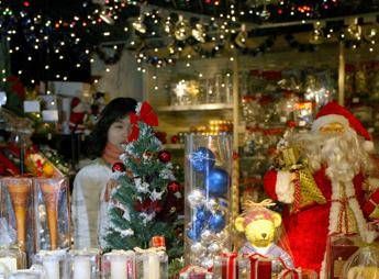 Addobbi Natalizi Bambini.Natale Sotto L Albero Giochi E Addobbi A Prova Di Bambini