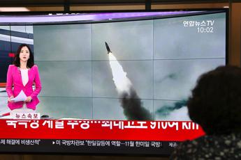 Nordcorea, Giappone denuncia lancio di due missili