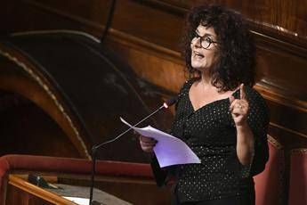 Nugnes: Che bello se Rackete fosse stata capo politico M5S Nugnes: Che bello se Rackete fosse stata capo politico M5S