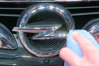Opel richiama 100mila auto Opel richiama 100mila auto