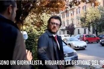 Direttore Tg1 inseguito da finte Iene 'targate' M5S Direttore Tg1 inseguito da finte Iene 'targate' M5S