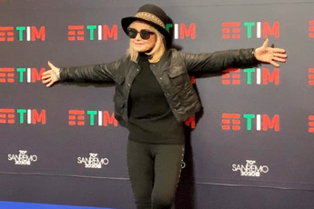 Rita Pavone: Mai bussato alle porte dei politici in 58 anni di carriera Rita Pavone: Mai bussato alle porte dei politici in 58 anni di carriera