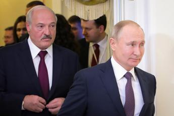 Bielorussia, telefonata Lukashenko-Putin: Mosca pronta a dare aiuto