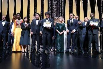 Palma d'Oro a 'Parasite', Italia a mani vuote Palma d'Oro a 'Parasite', Italia a mani vuote