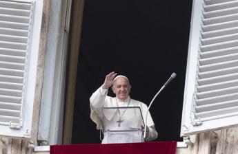 Papa: Residenza a braccianti Capitanata offre loro nuova dignità